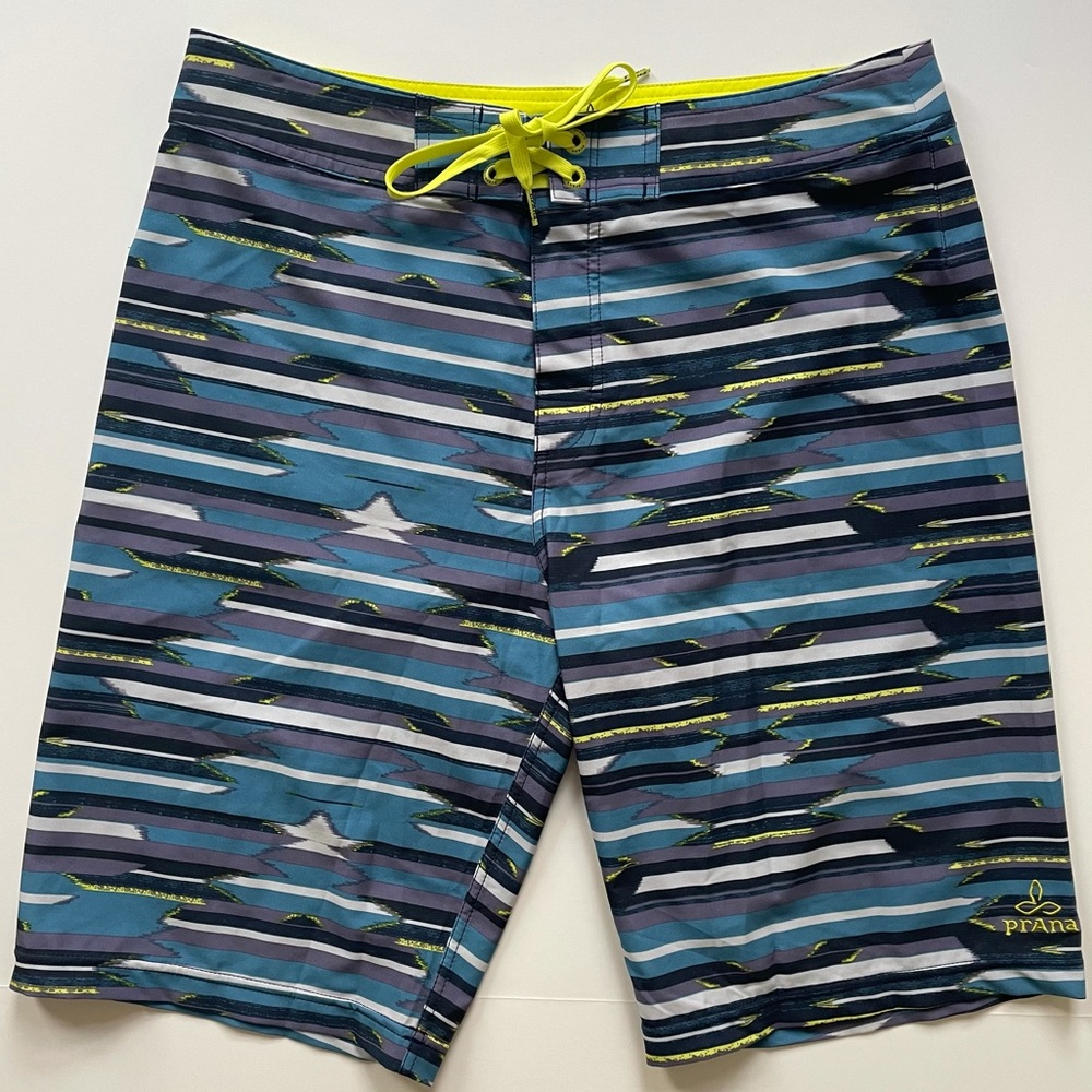 Prana Board Shorts swim trunks bathing suit 33